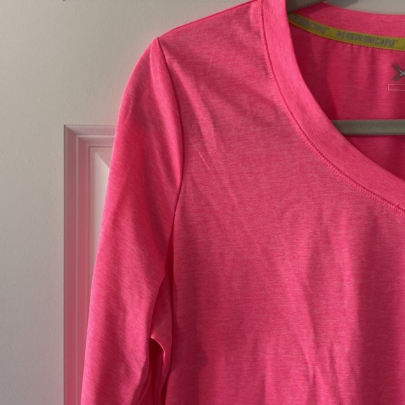 Xersion Long Sleeve T Shirt - Bright Pink -‎ Size Large - Picture 4 of 6